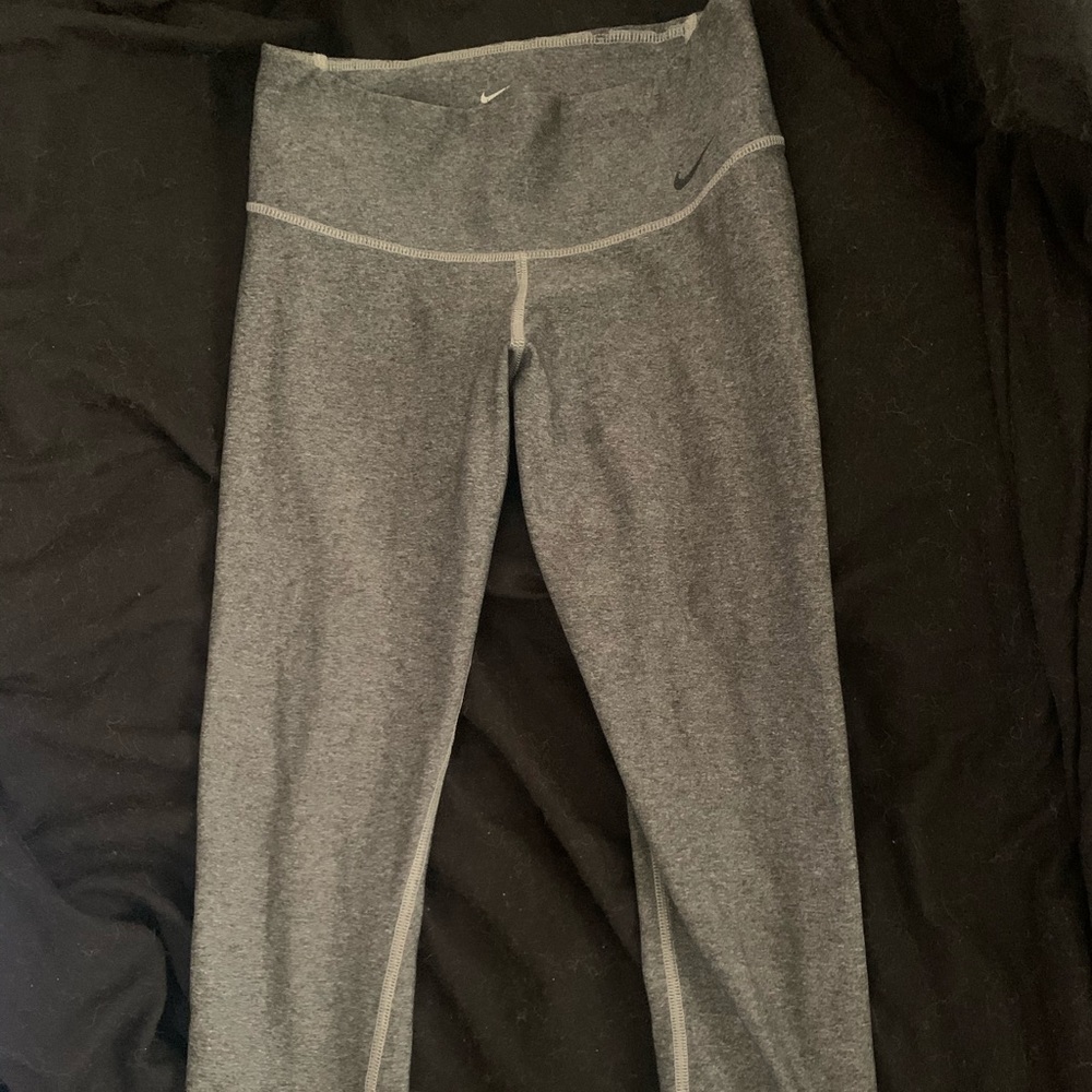 Nike Dri Fit Crop